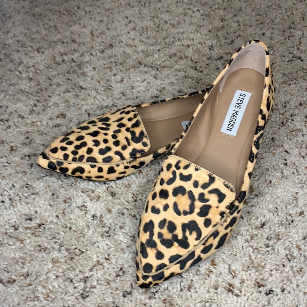 Steve Madden leopard print flats